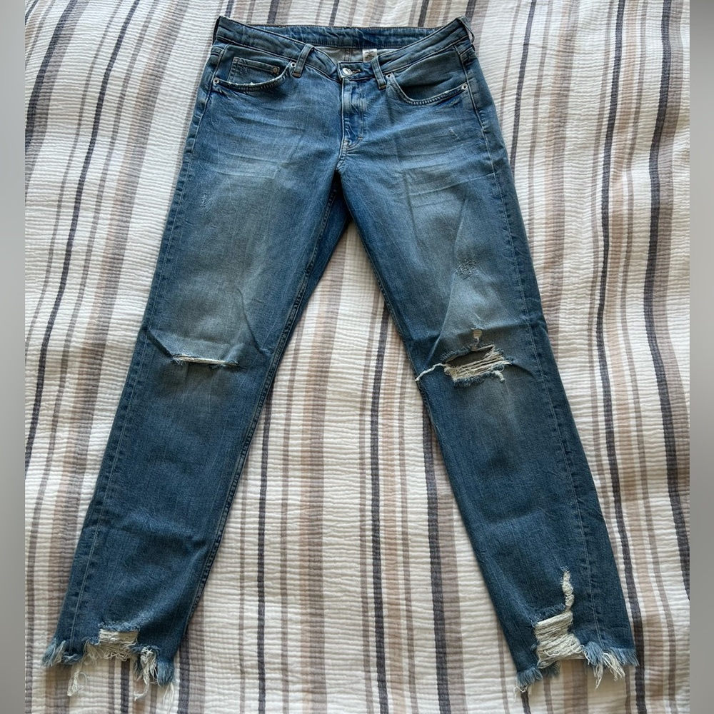 H&M Girlfriend Ripped Jeans